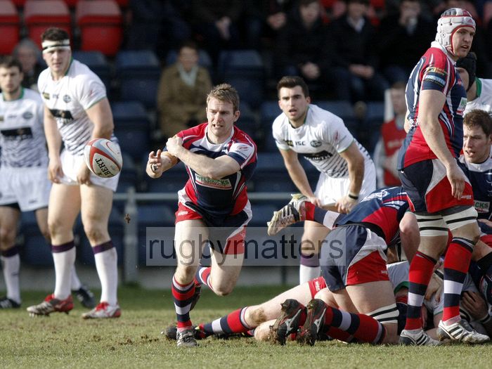 Joe Bedford passes the ball from the back of a ruck. Doncaster Knights v Leeds Carnegie at Castle Park, Doncaster on 16th January 2013, KO 1430. RFU Championship - Stage 1.