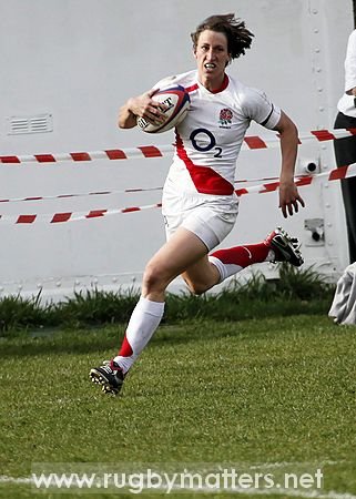 Kat Merchant runs in a try for England against France