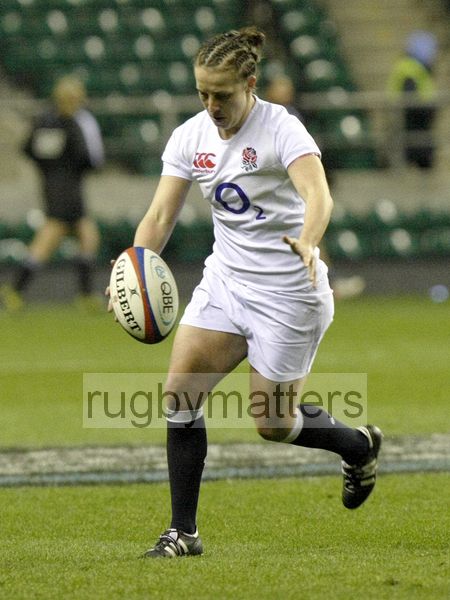 Katy McLean readies to kick. England v New Zealand in Autumn International Series at Twickenham, England on 1st December 2012.