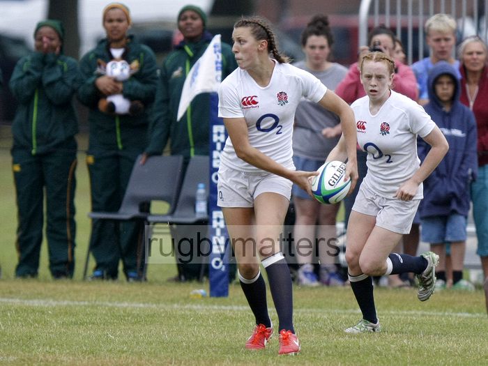 Holly Molesworth in action. England v South Africa in the U20's Nations Cup 3rd/4th place, Trent College, Derby Road, Long Eaton, Nottingham, 21st July 2013, kick off 1400.