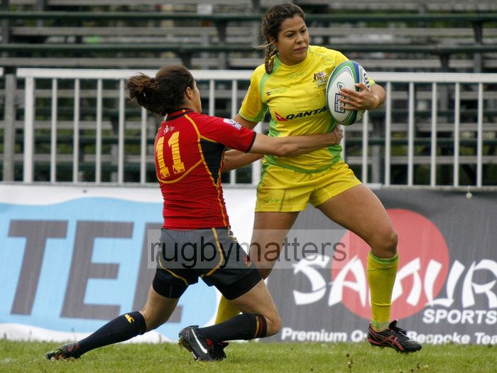 Tiana Penitani in action for Australia. IRB Women's Sevens World Series at Amsterdam Sevens, National Rugby Centre, Amsterdam, 17th May 2013
