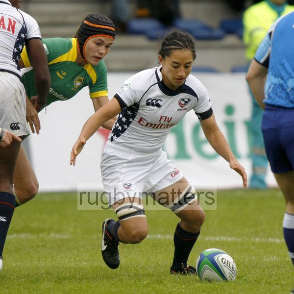 Kelly Griffin in action for USA. IRB Women's Sevens World Series at Amsterdam Sevens, National Rugby Centre, Amsterdam, 17th May 2013
