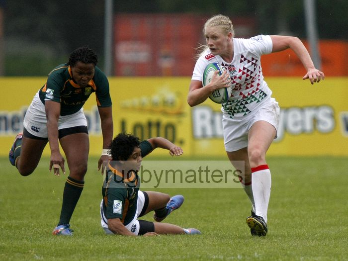 Alex Matthews in action for England 17 - 14 Souh Africa, Pool B Match. IRB Women's Sevens World Series at Amsterdam Sevens, National Rugby Centre, Amsterdam, 17th May 2013