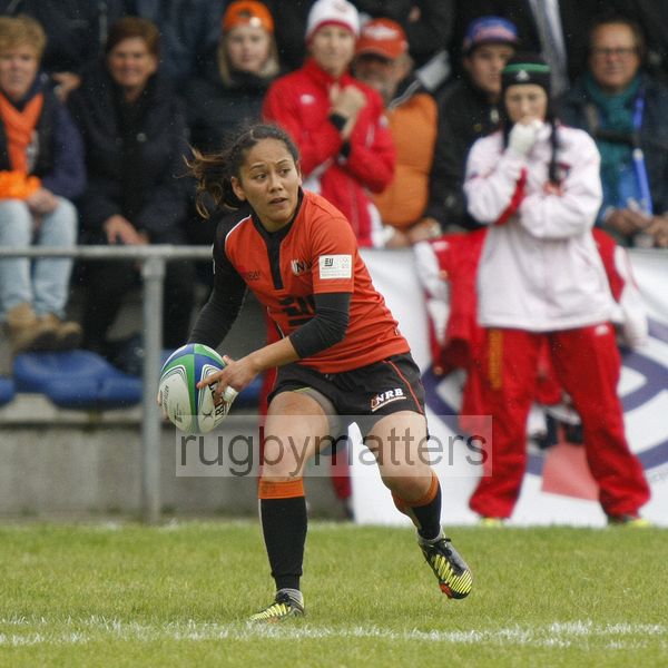 Nicole Kwee in action for Netherlands. IRB Women's Sevens World Series at Amsterdam Sevens, National Rugby Centre, Amsterdam, 17th May 2013