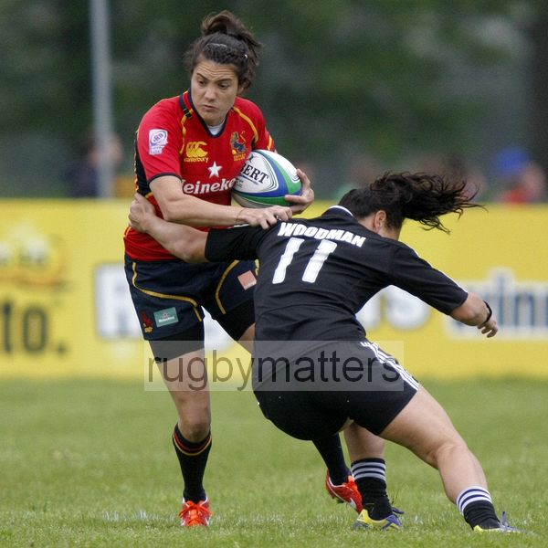 Laura Esbri in action for Spain. IRB Women's Sevens World Series at Amsterdam Sevens, National Rugby Centre, Amsterdam, 18th May 2013