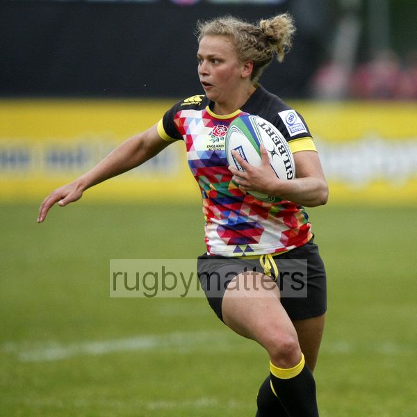 Kay Wilson in action for England 19 - 0 France, Cup Quarter Final. IRB Women's Sevens World Series at Amsterdam Sevens, National Rugby Centre, Amsterdam, 18th May 2013