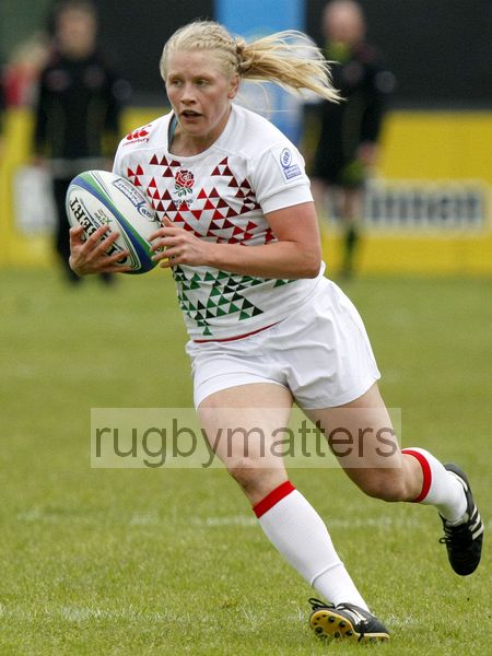 Alex Matthews in action for England. IRB Women's Sevens World Series at Amsterdam Sevens, National Rugby Centre, Amsterdam, 18th May 2013