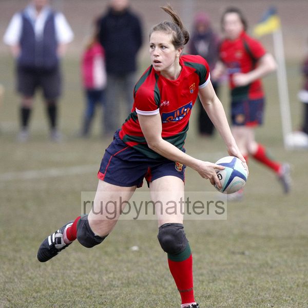 Emily Scarratt in action. Worcester v Lichfield at Sixways, Pershore Lane, Hindlip, Worcester on 7th April 2013 KO 1430.