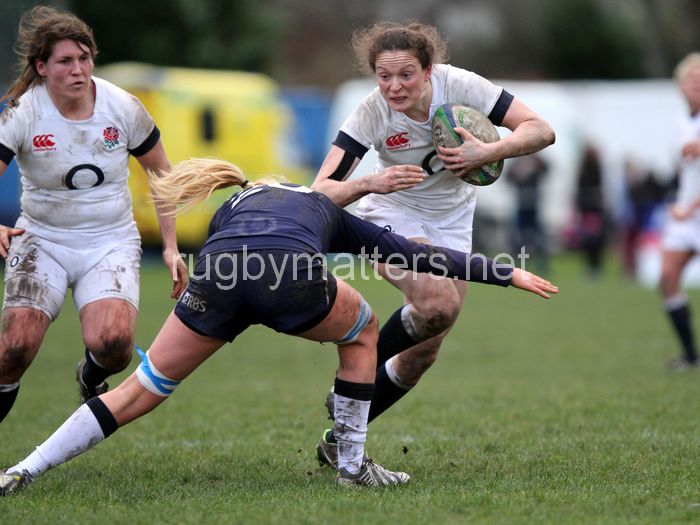 Jo McGilchrist in action. Scotland Women v England Women in the Six Nations 2014 at Rubislaw, Aberdeen, Scotland on Sunday 9th February 2014, kick off 1400